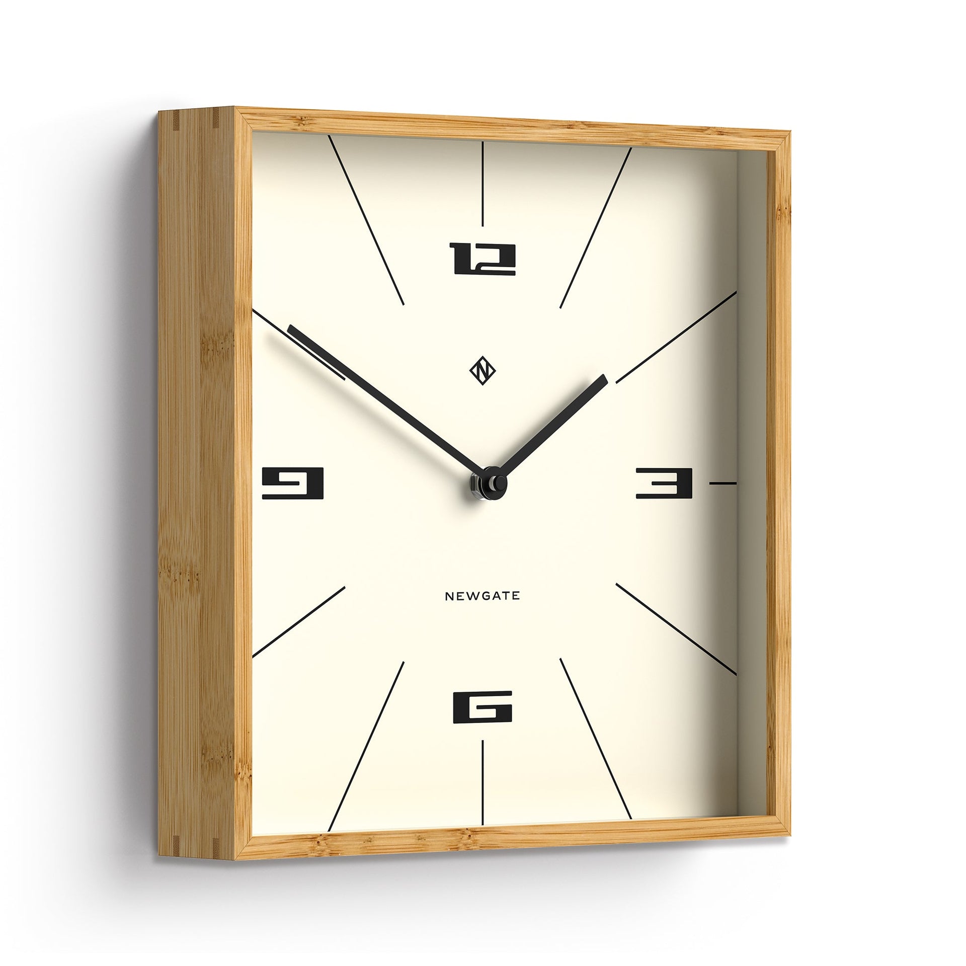 Eden Nest Fiji Wall Clock Hovercraft Dial Minimalist