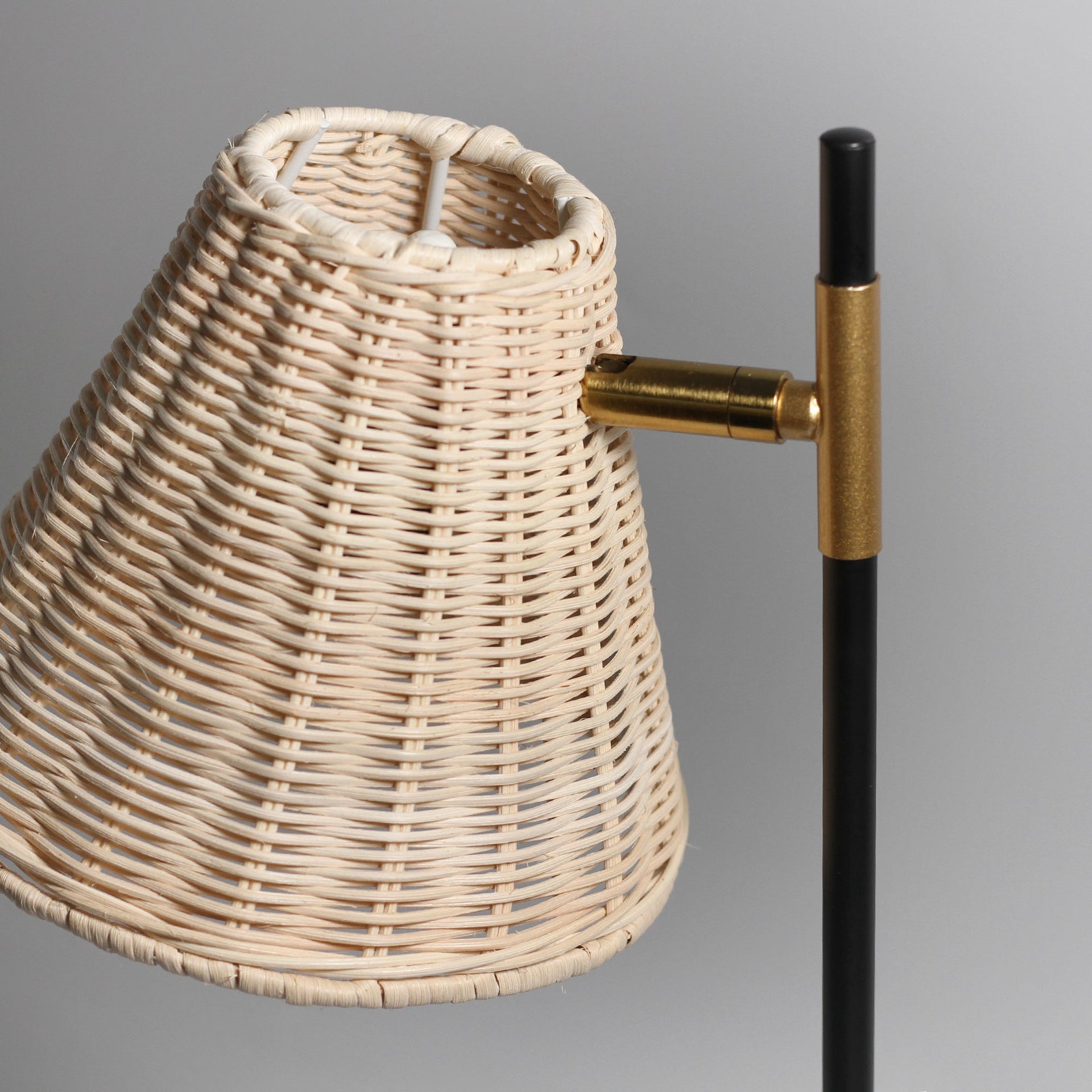 Yvette Rattan Floor Lamp – Natural Woven Shade